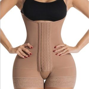 Light beige Caja high compression  xxxl original 120$ selling for 50$columbian